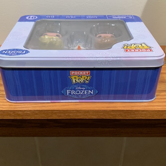 Disney’s Frozen Funko Pocket Pop collector tin set - Picture 8 of 13